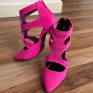 Qupid Heels